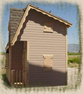 wood kids playhouse